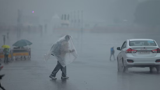 Extreme Rainfall Hits Delhi: Latest Weather Forecast and Impact on Northern India