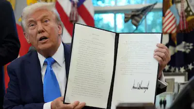 Trump’s $100,000 H-1B Visa Fee Shakes Indian IT